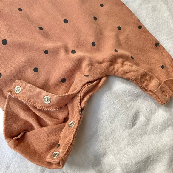 🪴5/$30 H&M Newborn Baby Infant Polka Dot Orange Romper Jumpsuit Sleeveless - Picture 4 of 4